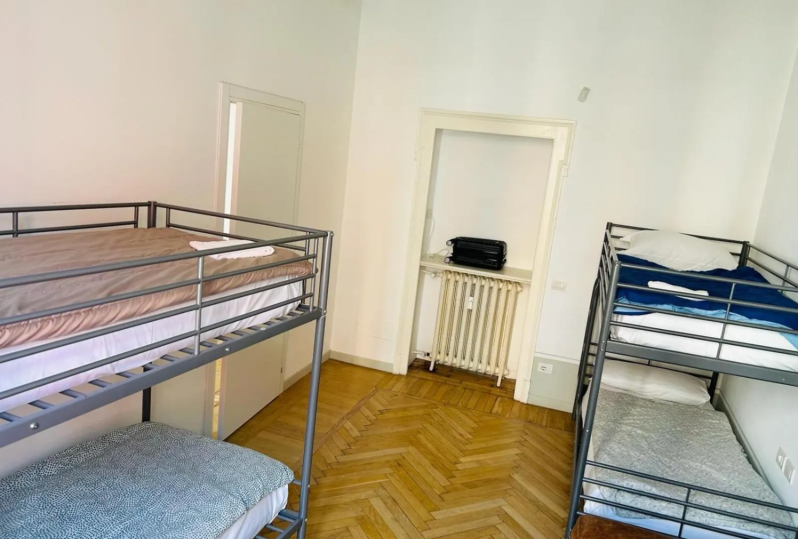 Hostel Boutique Милан 0*,  Италия