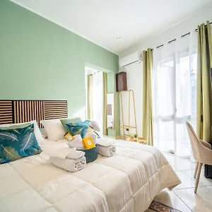 https://la-porta-di-alba.palermohotels.org
